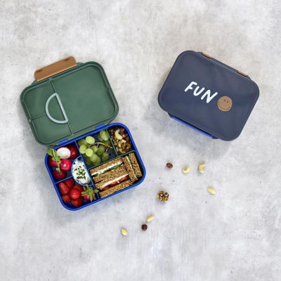 LÄSSIG KIDS LÄSSIG Lunchbox Bento Little Gang rainbow green