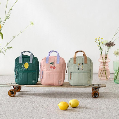 LÄSSIG KIDS LÄSSIG Mini Square Backpack Little Gang lemon dark green